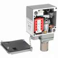 Square D Piston Pressure Switch, Differential: 170 to 560 psi, Range: 90 to 2900 psi, NEMA Rating 4, 4X, 13