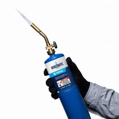 913872-1 Bernzomatic Pencil Torch Kit, Propane, Manual, 3400F