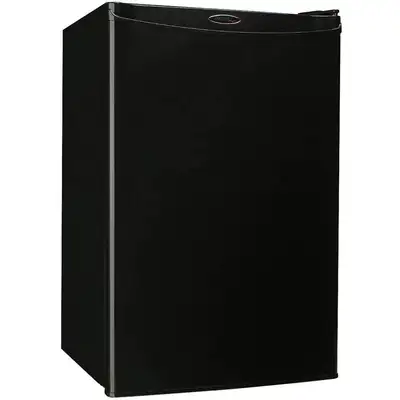 Refrigerator,4.4 Cu Ft,Black